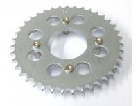 Image of Driven sprocket, Rear